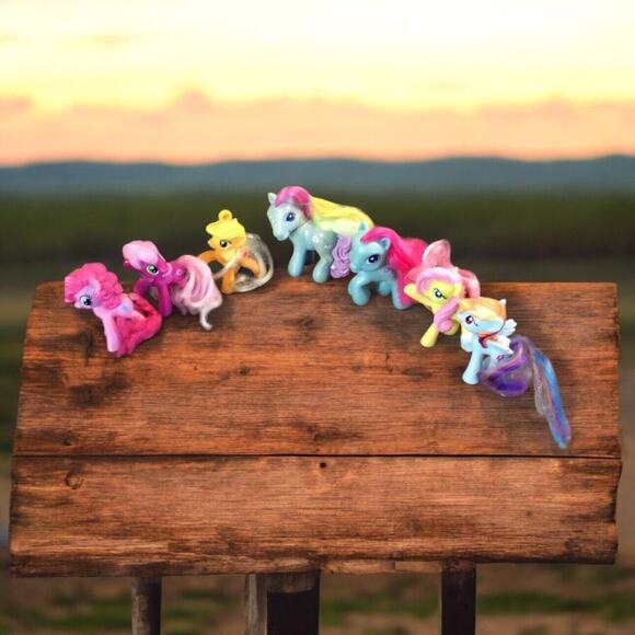 7 PieceMy Little Pony Ponies Figures Mixed Bundle Lot Brushable Vintage Toys - Picture 1 of 6